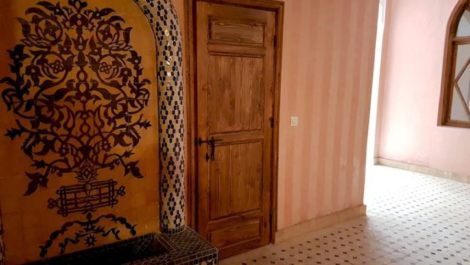 Beautiful Riad of eight rooms in the Kasbah, car in front of the door! Beautiful Riad of eight rooms in the Kasbah, car in front of the door!
